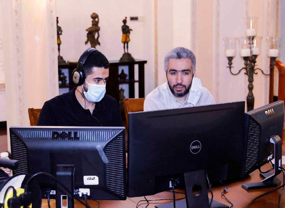 سعيد المبارك وعبدالله عيسى يديران “الكونترول”