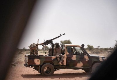 الاتحاد الإفريقي.. لماذا علّق عضوية مالي وتجاهل انقلاب تشاد؟