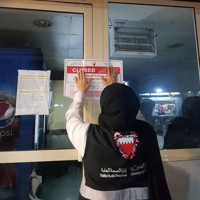 بالفيديو: إغلاق 12 منشأة لم تلتزم باشتراطات مكافحة فيروس كورونا‎
