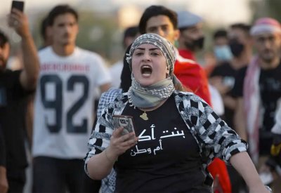 البصرة.. احتجاجات تطالب بمحاكمة "فرق الموت" ضد الناشطين
