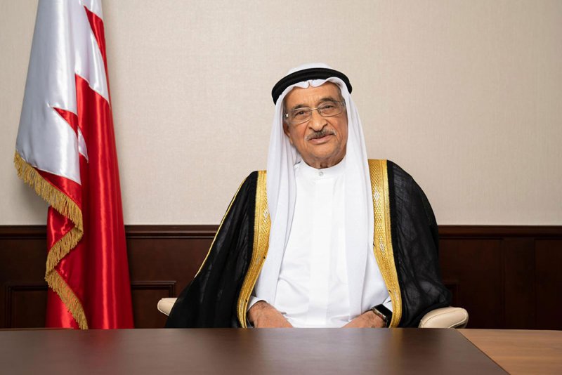 رئيس المجلس الأعلى للصحة يثمن التوجيهات الملكية السامية بتوفير اللقاح للبحرينيين المتواجدين خارج المملكة