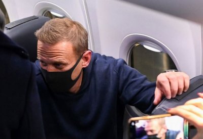 روسيا تفرض عقوبات على 9 مسؤولين كنديين