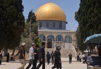 إسرائيل تسمح بـ"مسيرة الأعلام" في القدس.. بشروط
