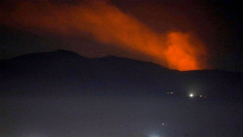 ارتفاع قتلى القصف الإسرائيلي لـ10 عناصر بينهم 7 من جنسيات غير سورية