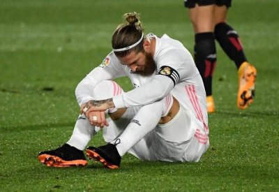 راموس وعقده مع ريال مدريد.. كلمة السر "أنشيلوتي"