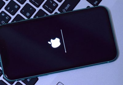 لأول مرة.. آبل تعطي مستخدميها خيار تحديث هواتفهم