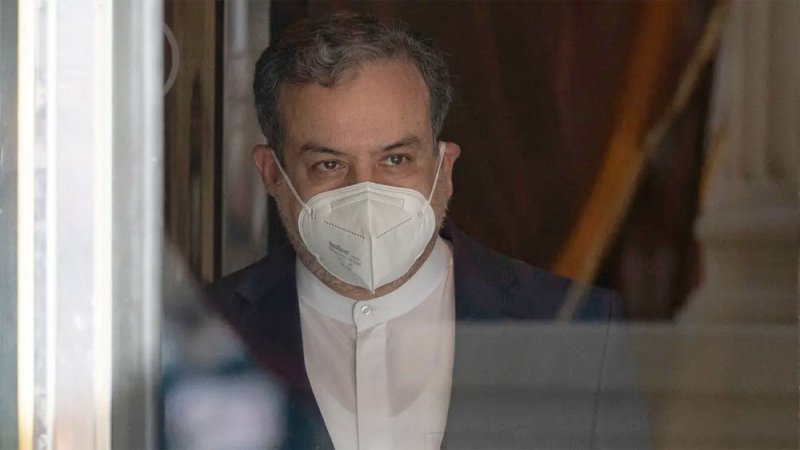 كبير مفاوضي إيران: ترمب رحل لكن عقوباته باقية