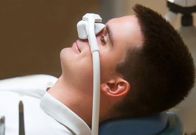 غاز الضحك.. قليل منه يعالج حالات اكتئاب لا تستجيب للأدوية!