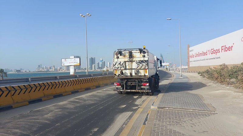 وكيل البلديات: خطة عاجلة للإنتهاء من تنظيف الشوارع والميادين بعد موجة الغبار الأخيرة