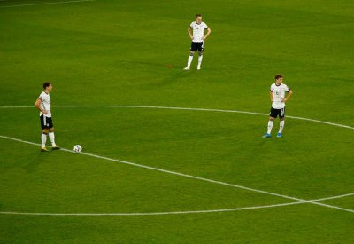 الشكوك تحاصر منتخب ألمانيا قبل ملاقاة فرنسا