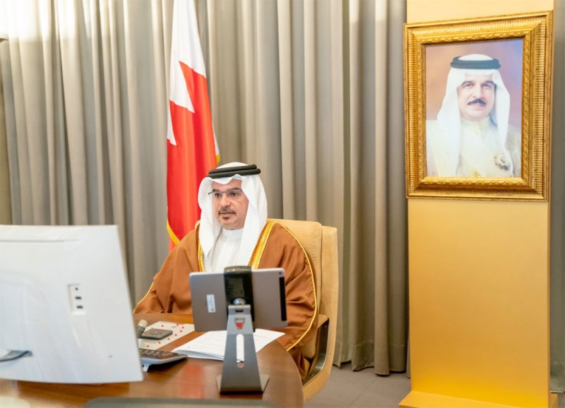 مجلس الوزراء يقرر تمديد عدد من مبادرات الدعم ومنها التكفل بدفع رواتب البحرينيين بالقطاع الخاص