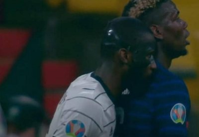 بالفيديو: هل نفذ روديغر تهديده؟.. "عضّاض" في "يورو 2020" ضحيته بوغبا