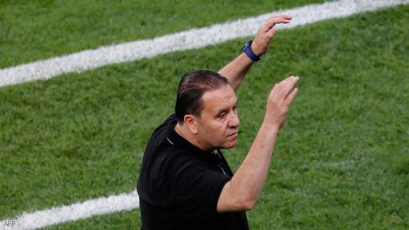 لـ"أسباب مادية".. نبيل معلول يغادر المنتخب السوري