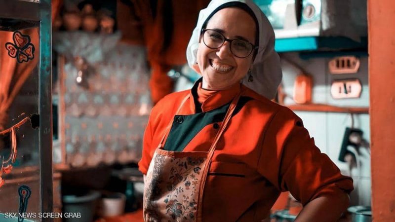 "ماما دهب" تشعل مواقع التواصل في مصر.. ما قصتها؟