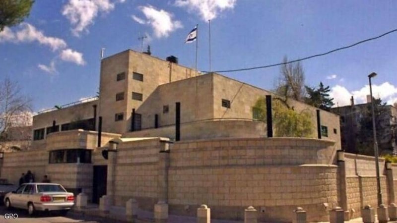 نزاع بين بينيت ونتانياهو حول "المنزل".. غضب وجدل محتدم