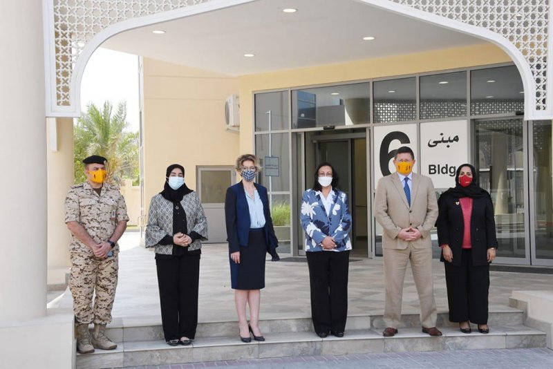 وزيرة الصحة تدشن أول عيادة متخصصة بمركز الشامل الطبي لتطبيق البروتوكول العلاجي الجديد للحالات القائمة لفيروس كورونا