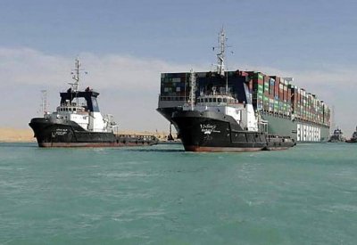 أزمة "إيفر غيفن".. اتفاق بشأن التعويضات لقناة السويس
