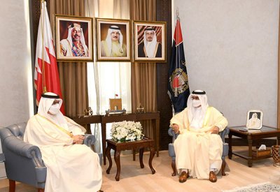 وزير الداخلية يستقبل سفير مملكة البحرين لدى المملكة المتحدة