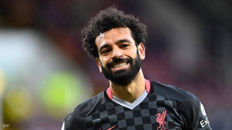 بعد فيديوهات ليفربول.. صلاح يفاجئ متابعيه بـ"لون جديد"