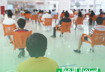 بالصور: استمرار إقبال الفئة العمرية من 12 إلى 17 عامًا على أخذ تطعيم "كورونا"