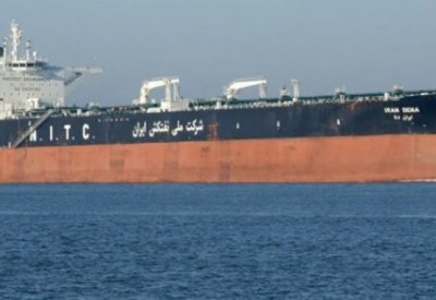 تغريدة غريبة لسفارة إيران عن النفط.. ولبنان ينفي