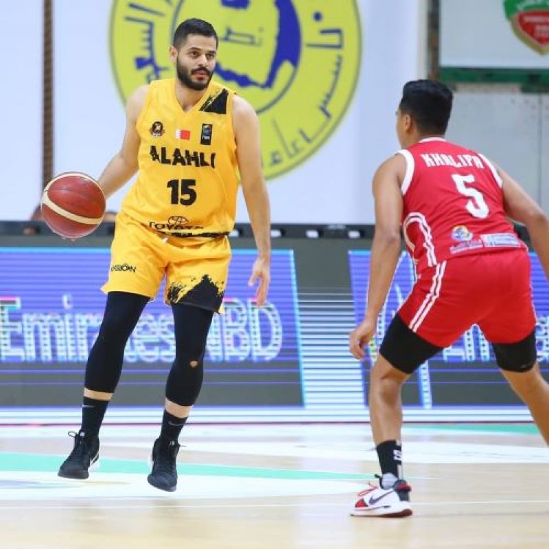 الأهلي يظفر بالميدالية البرونزية