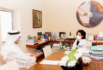 الشيخة مي تستقبل الرئيس التنفيذي لمركز الاتصال الوطنيّ