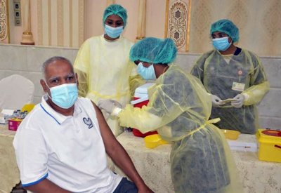 المحافظة الشمالية تنظم حملة تطعيم لكبار السن وذوي العزيمة في عالي ‎‎