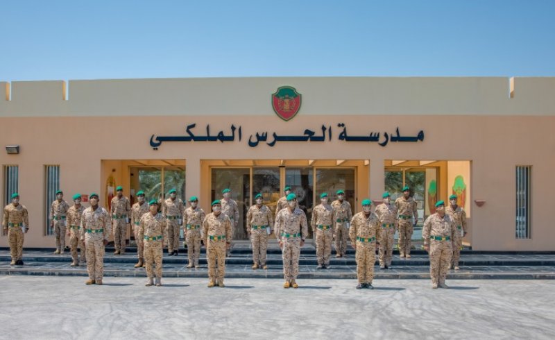 سمو مستشار الأمن الوطني قائد الحرس الملكي يرعى حفل تسليم الأوسمة لأعضاء فريق الحرس الملكي
