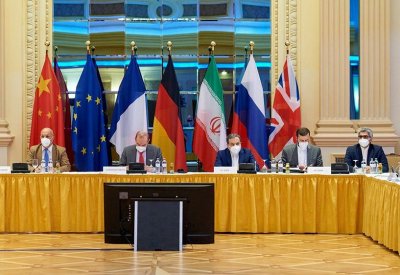 خلافات بين موسكو وطهران تؤثر على المفاوضات النووية في فيينا