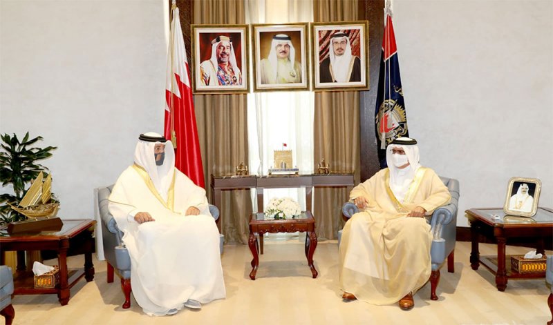 وزير الداخلية يستقبل رئيس الجمارك بمناسبة فوزه بالتزكية برئاسة منظمة الجمارك العالمية لفترة ثانية
