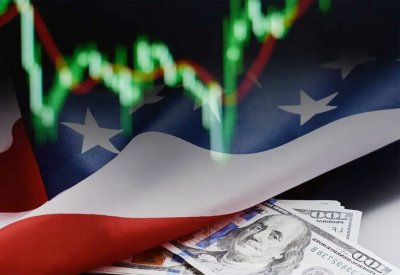 الدولار يقترب من تسجيل أفضل مكاسب شهرية منذ مارس