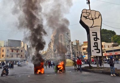 توتر واستنفار شمال لبنان.. غاضبون يطلقون الرصاص