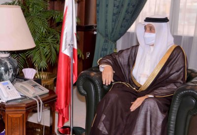 حميدان يبحث مع السفير الياباني الاستفادة من التجارب الرائدة لتطوير سوق العمل وتعزيز الحماية الاجتماعية