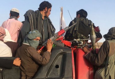 طالبان تتغول.. والقوات الأفغانية تخطط لهجوم مضاد