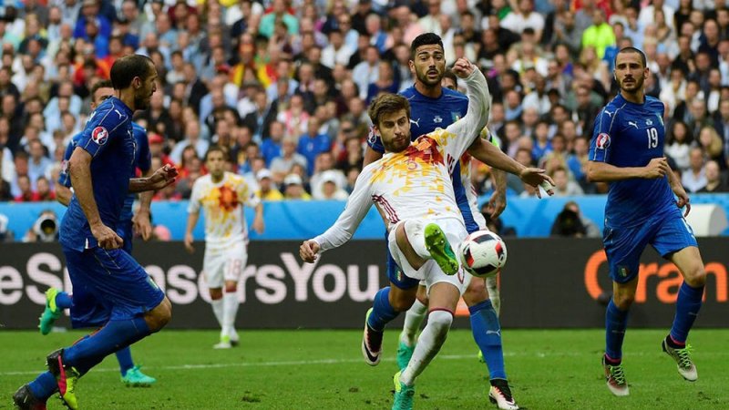 موهوبو إيطاليا ينافسون شبّان إسبانيا على بطاقة النهائي