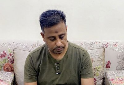 بعد 30 عاماً .. عاد "فاضل" للدراسة والتفوق