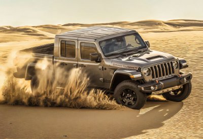 "جيب جلاديتور ساند رانر".. للطرقات الوعرة الأعلى أداء