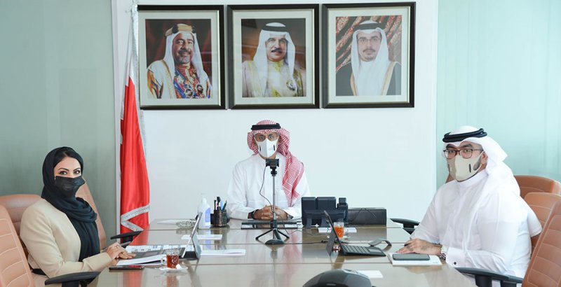 وزير الصناعة يترأس أعمال الاجتماع الثاني عشر لمجلس تنمية المؤسسات الصغيرة والمتوسطة