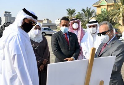 خلف يستعرض مع النائب البحراني مشاريع الدائرة الثانية عشرة