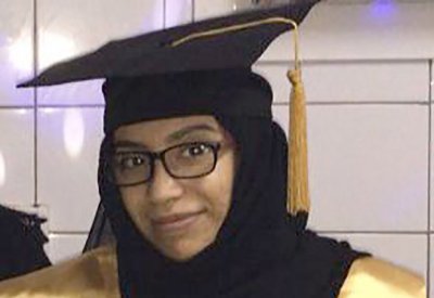 سمية: حلم الثانوية تحقق بفضل تعليم المنازل