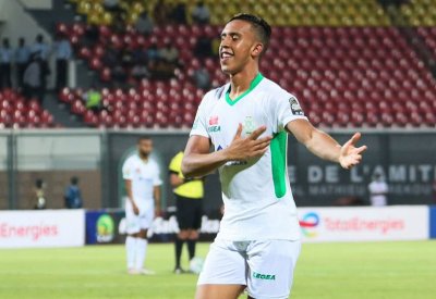 الرجاء البيضاوي يتوج بطلاً لكأس الاتحاد الإفريقي