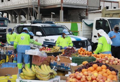 البلدية الجنوبية تزيل نحو 100 فرشة مخالفة للباعة الجائلين في راس زويد