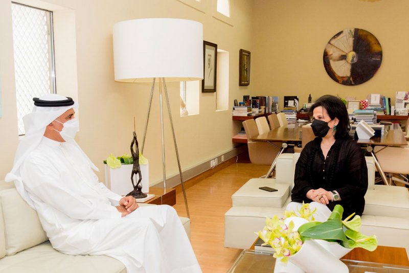 الشيخة مي تبحث مع وزير الاسكان سبل الارتقاء بمدن البحرين التاريخية