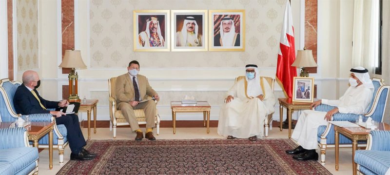 وزير الخارجية يستقبل سفير المملكة المتحدة