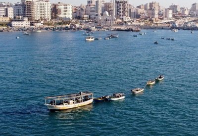 الجيش الإسرائيلي: توسيع مساحة الصيد بقطاع غزة بدءا من اليوم