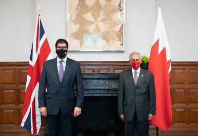 وزير الصناعة والتجارة والسياحة يجتمع بوزير التجارة الدولية بالمملكة المتحدة