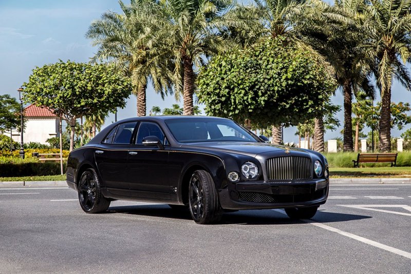 Bentley Mulliner تحتفل بإنجاز 1000 مشروع تصميمي للسيارات