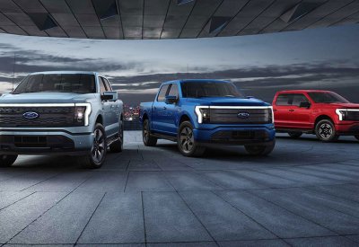 شاحنة فورد  F-150 لايتنينغ.. تجربة تقنية جديدة