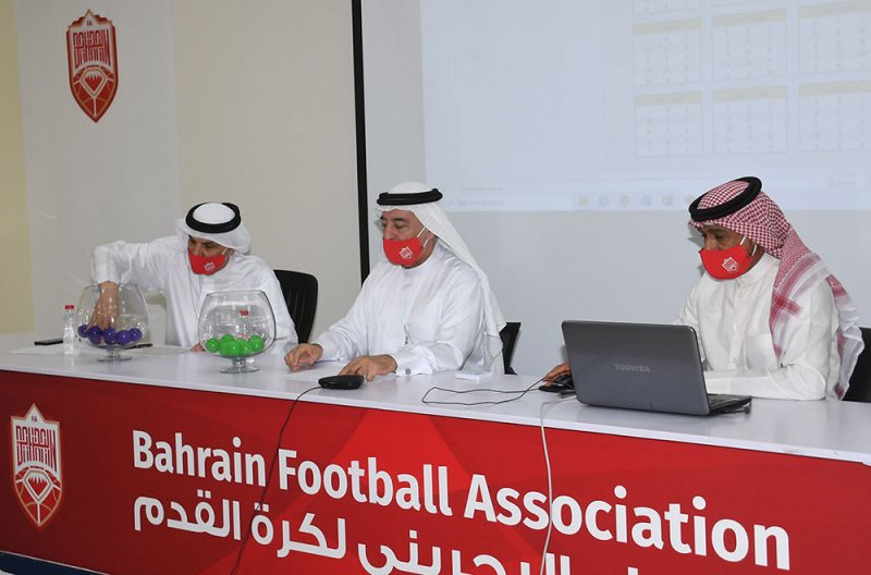 بالصور.. سحب قرعة دوري الدرجة الثانية لكرة القدم